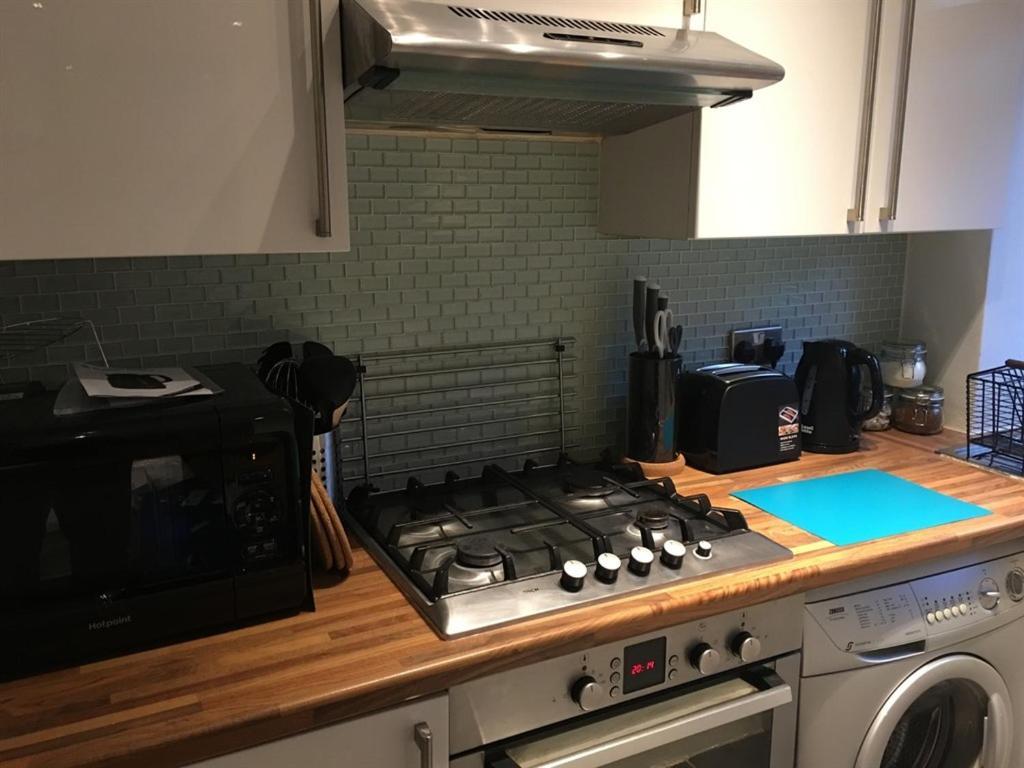 Marble Apartments Effra Court London Bilik gambar